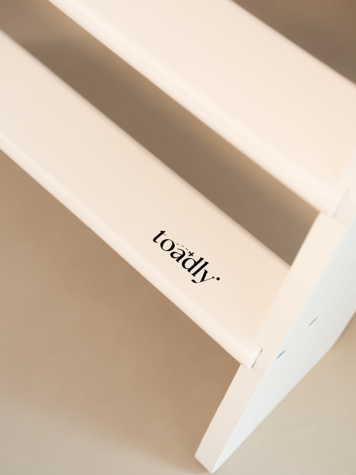 Toadly Maese Montessori Adjustable Learning Tower for Kids - FSC Birch Plywood